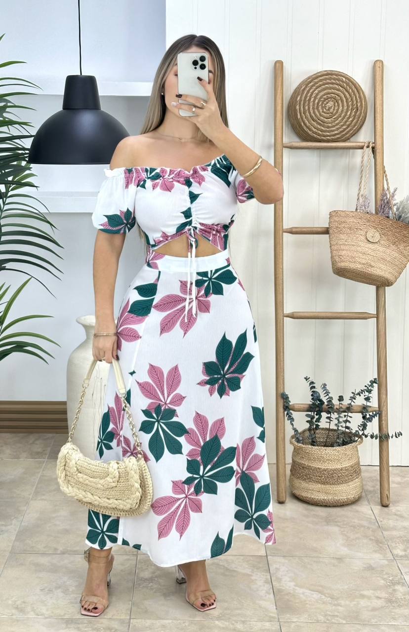 imagenes_extraidas/conjunto-falda-y-blusa-chalis-crepe/conjunto-falda-y-blusa-chalis-crepe_01.jpg